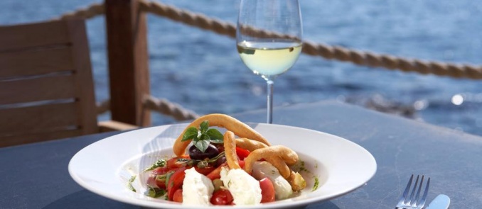 Atmosphere and creative Greek cuisine at Kyrimai Hotel's restaurant